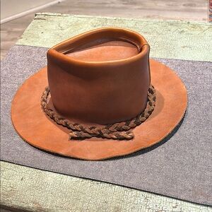 Men's sz M Skully’s by HENSCHEL Brown Suede Leather Brown Outback Cowboy Hat USA